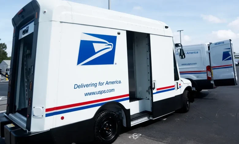 Are banks, post offices, UPS and FedEx open on Juneteenth 2026?