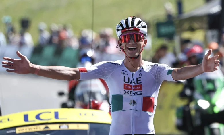 As it happened: Yellow jersey changes hands on final day of racing at the Tour Auvergne-Rhône-Alpes after stunning solo climb