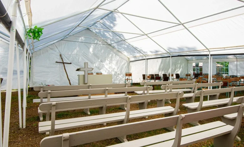 At Virginia Church Celebration, a 'Very Chaotic Scene'