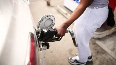 Average US gas price drops below $4 - barely