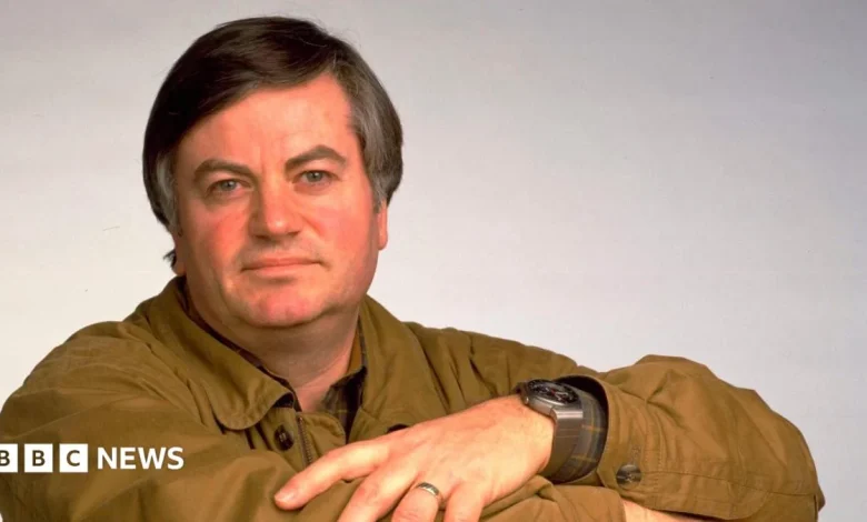 Award-winning investigative Journalist Roger Cook dies aged 83