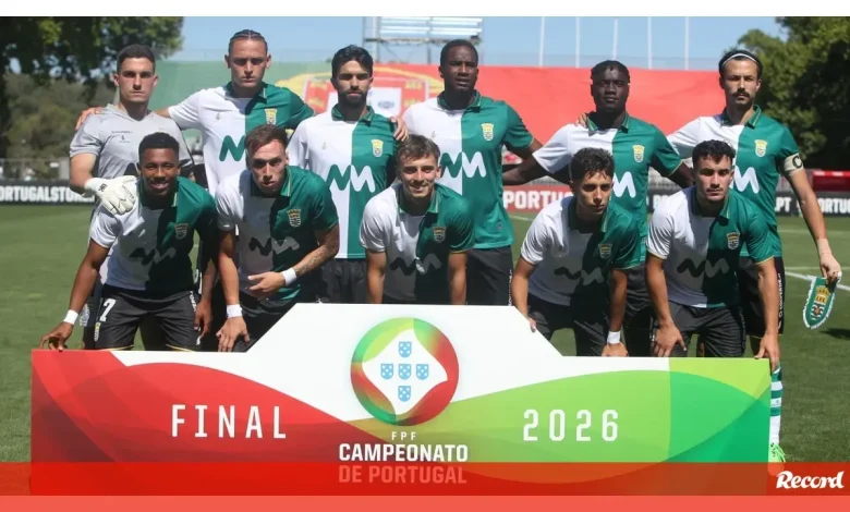 Bernardo Mesquita e a conquista do Leça no Jamor: «É um lugar mágico, há uns dias estava aqui a Seleção»