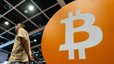 Bitcoin Falls Below $60,000 for First Time Since 2024 Trump Win