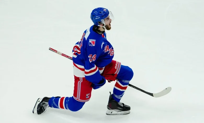 Blackhawks trade prospect Jack Pridham to Lightning before NHL Draft re-entry deadline