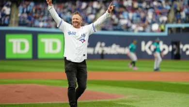 Blue Jays legend Josh Donaldson gives Newmarket beer league softball team memory of a lifetime
