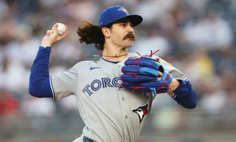 Blue Jays reinstate RHP Dylan Cease, will start Tuesday vs. Phillies