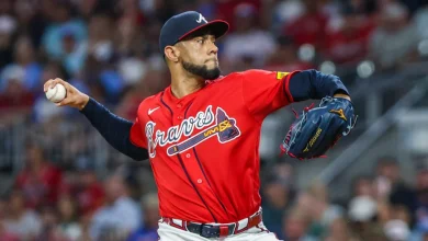 Braves Place Robert Suarez On Injured List