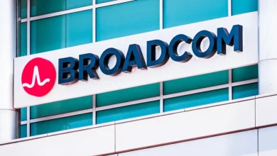 Broadcom Shares Slide as Revenue Miss and AI Outlook Disappoint Investors (AVGO)