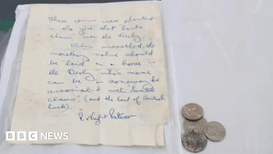 Builder wins bet on Epsom Derby thanks to 'spooky' time capsule tip