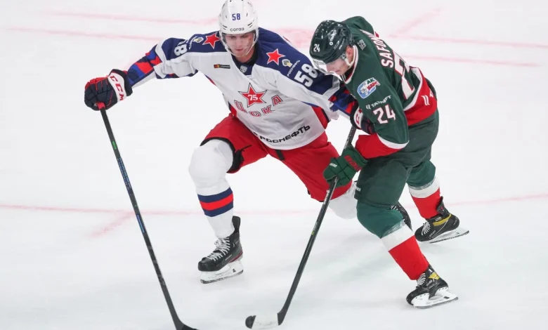 Canucks sign forward Ilya Safonov to one-year, two-way contract