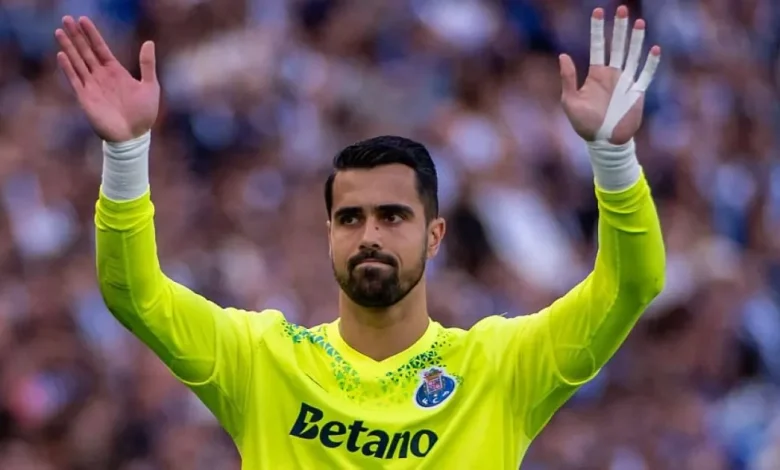 Chelsea learn asking price for long-term target as they seek Robert Sanchez upgrade