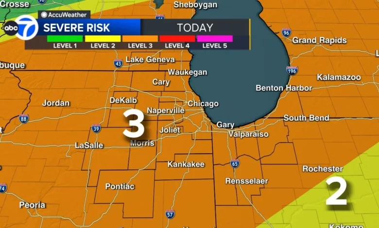 Chicago, IL weather forecast: More severe thunderstorms expected Thursday with tornado risk after storms cause power outages