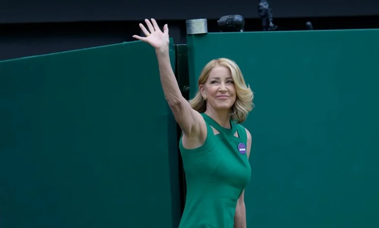 Chris Evert announces her ovarian cancer has returned