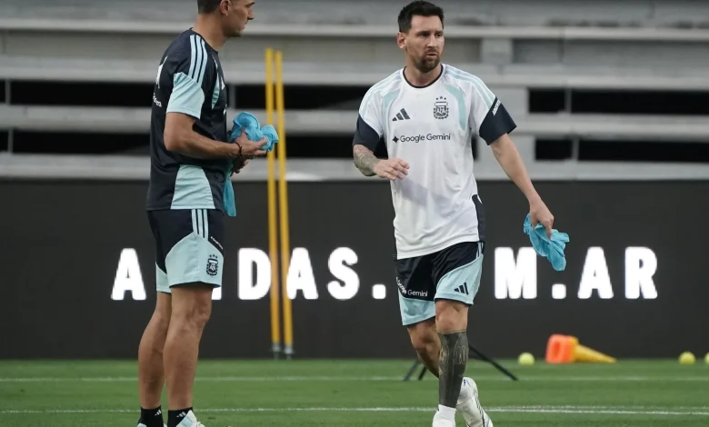 Con Messi, el equipo que probó Scaloni para el amistoso contra Islandia