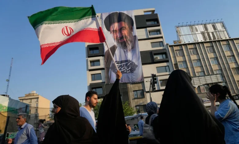 Conflit au Moyen-Orient | L’Iran lance des « missiles d’avertissement » contre deux navires américains
