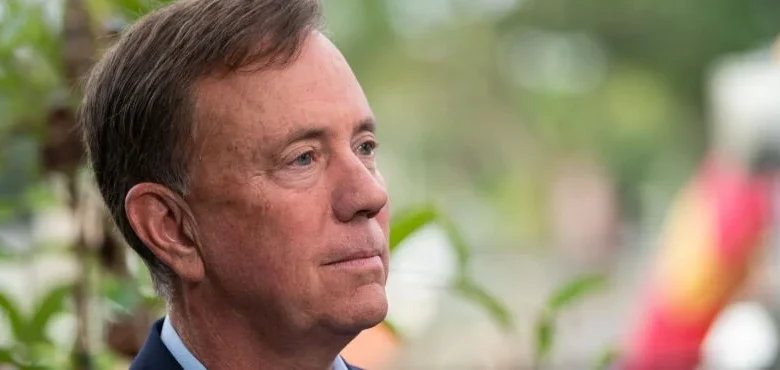 Connecticut’s Lamont Signs AI Law With Employer Notice Mandate