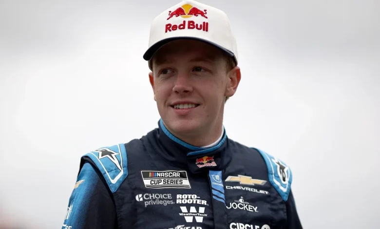 Connor Zilisch becomes NASCAR spotter in role reversal with Stefan Parsons