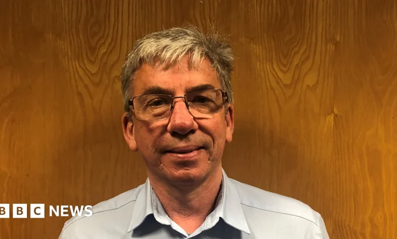 Councillor shouts 'hooray' at colleague's removal from committee