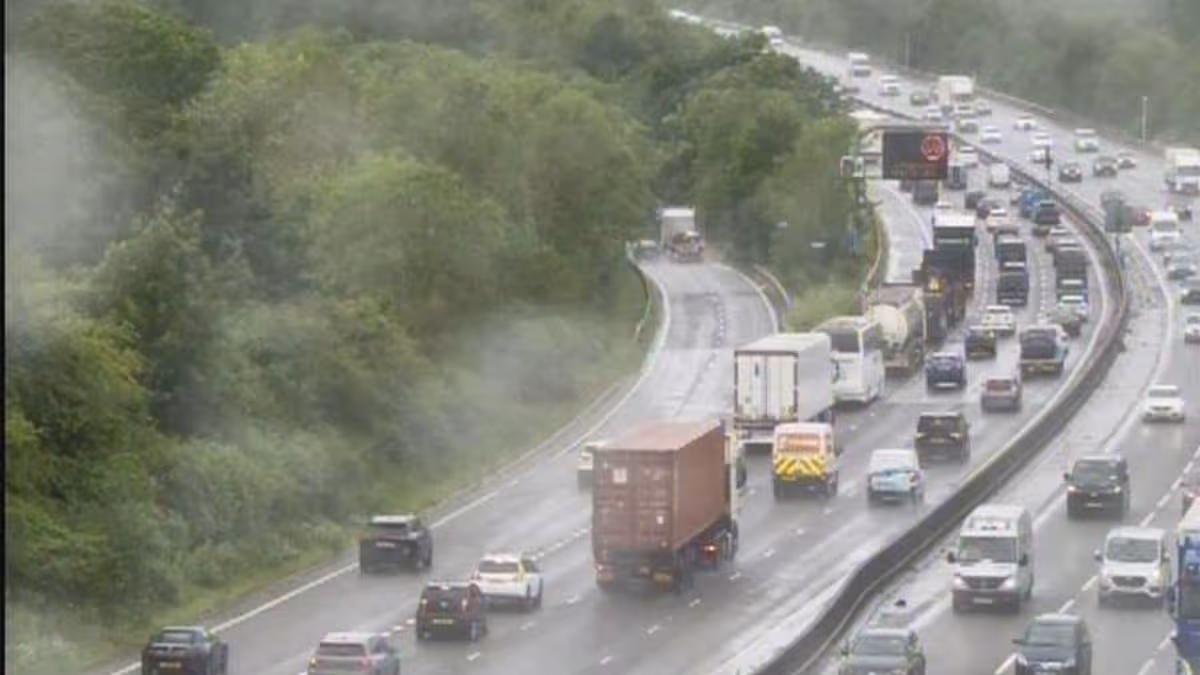 Crash on Surrey M25 caused traffic in both directions - recap