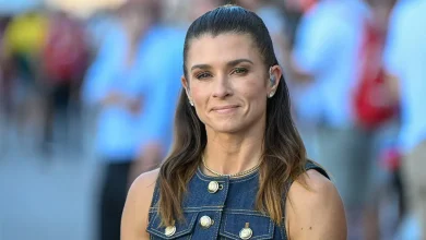 Danica Patrick kicks off summer by racing around Italy on a beautiful yacht, Bears fans are furious & steak!