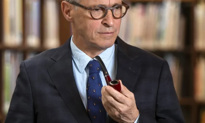 David Sedaris on selfies, the book that made him LOL and his new essay collection