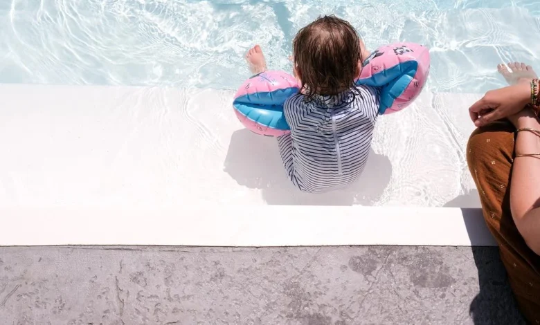 De nouvelles communes font recours contre la loi sur les maillots de bain à Genève