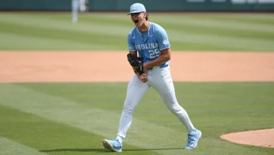 DeCaro Pitches Shutout As Tar Heels Down USC, 4-0