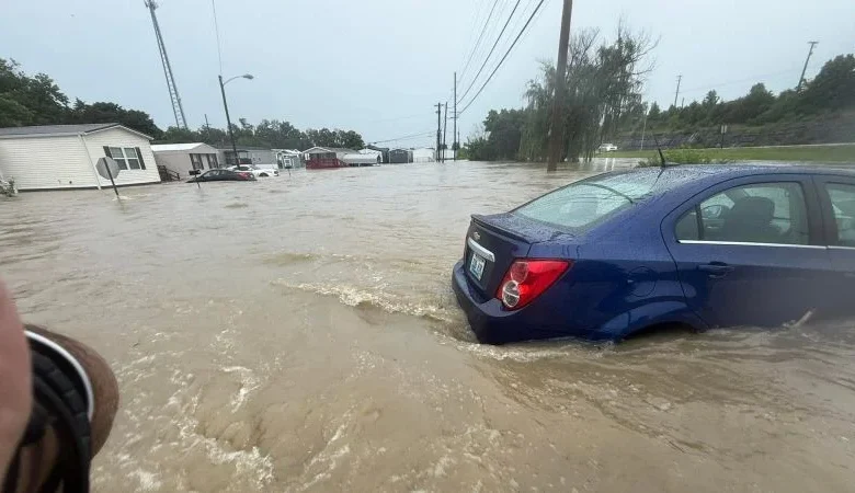 Deadly flooding in Kentucky prompts governor to declare state of emergency, search and rescue efforts underway