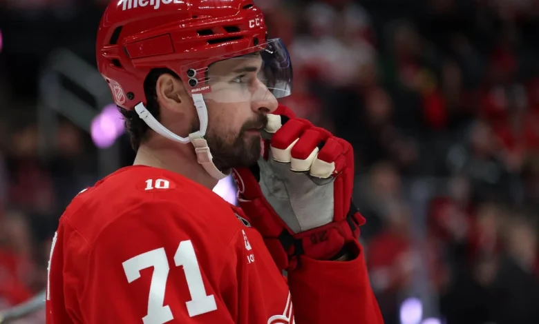 Detroit Red Wings captain Dylan Larkin requests trade: Source