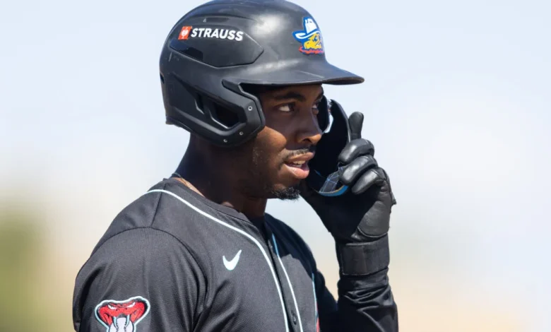 Diamondbacks Select LuJames Groover