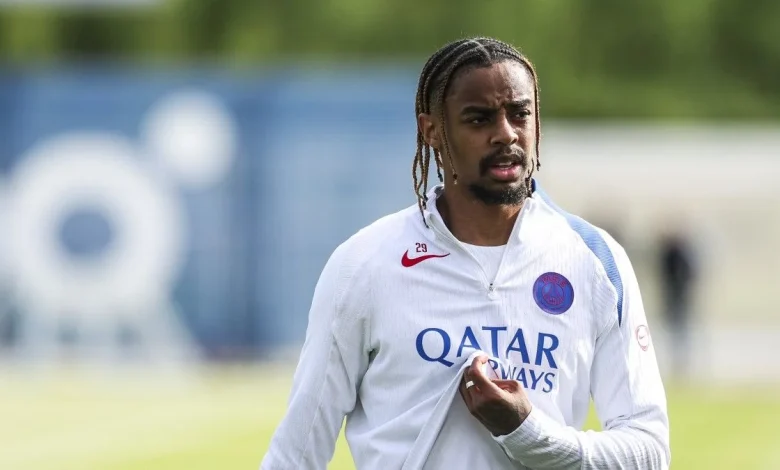 Diomandé, Barcola… Le PSG et Liverpool peuvent trouver un accord historique