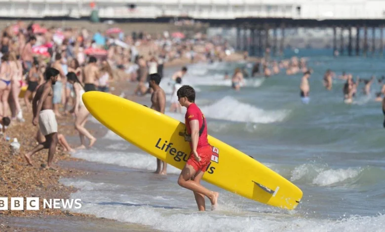 Disruption in the South East expected as red heat warning remains