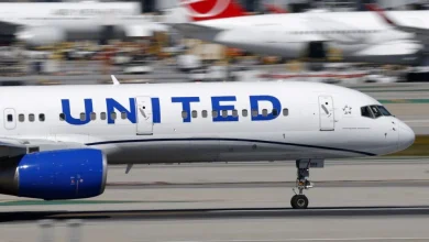 Drone nearly hits United plane landing in Newark, pilot says