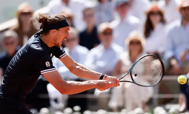 EN DIRECT - Finale Roland-Garros : en quête d’un premier titre en Grand Chelem, Alexander Zverev (très) bien lancé face à Flavio Cobolli