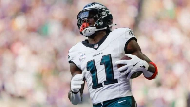 Eagles agree to trade A.J. Brown to Patriots for 2 draft picks