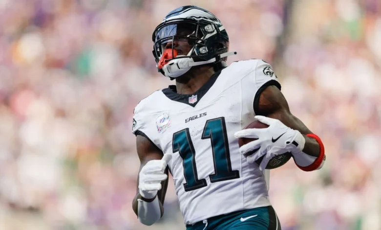 Eagles agree to trade A.J. Brown to Patriots for 2 draft picks
