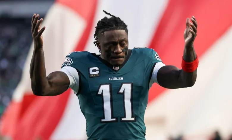 Eagles trade A.J. Brown to Patriots
