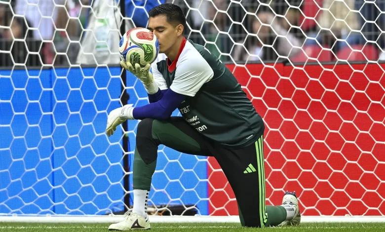 El día que, sin haber debutado, Raúl Rangel dejó en claro que iba a ser titular en el Mundial 2026