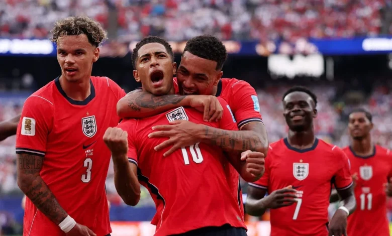 England avoid Spain path, Bellingham helps beat Panama to top World Cup Group L