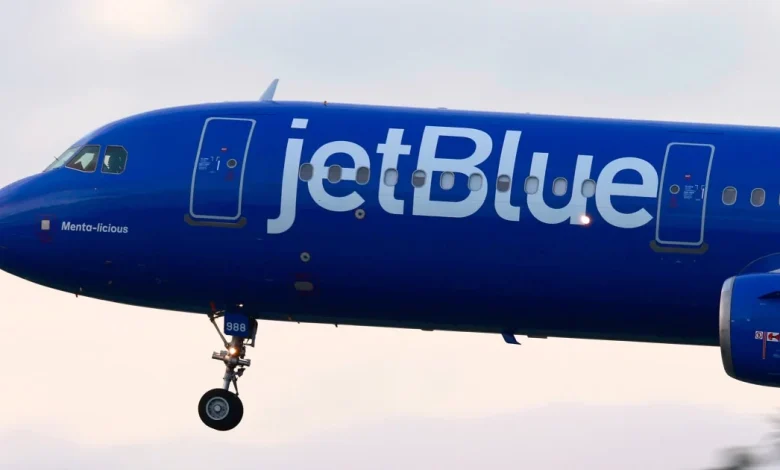 FAA investigates close call between JetBlue plane and aircraft near Fort Lauderdale Airport