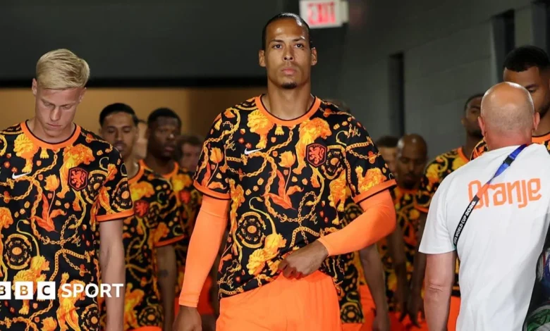 FIFA World Cup Group F LIVE: Netherlands vs Japan - score, radio commentary, text updates & match stats
