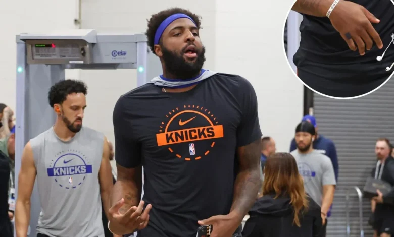 First look at Mitchell Robinson’s broken pinky as Knicks drama swirls on eve of NBA Finals