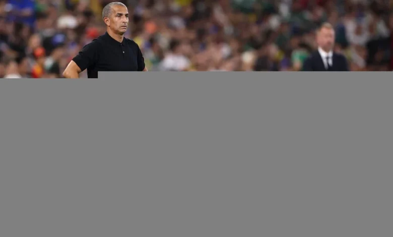 First resignation at the World Cup