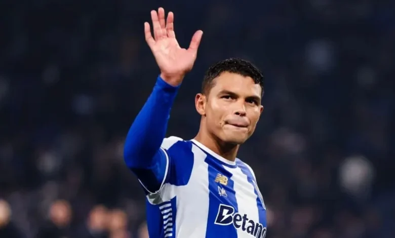 Fora da lista de Ancelotti, Thiago Silva recebe sondagens de time brasileiro
