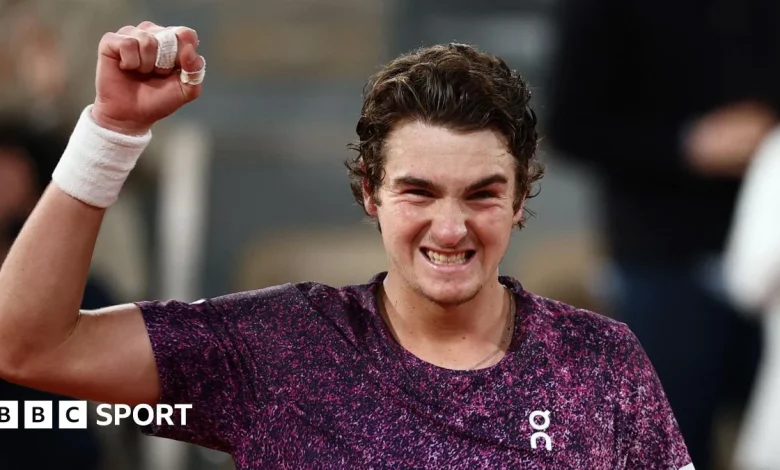 French Open 2026 results: Joao Fonseca, 19, beats Casper Ruud as Alexander Zverev cruises into quarter-finals at Roland Garros
