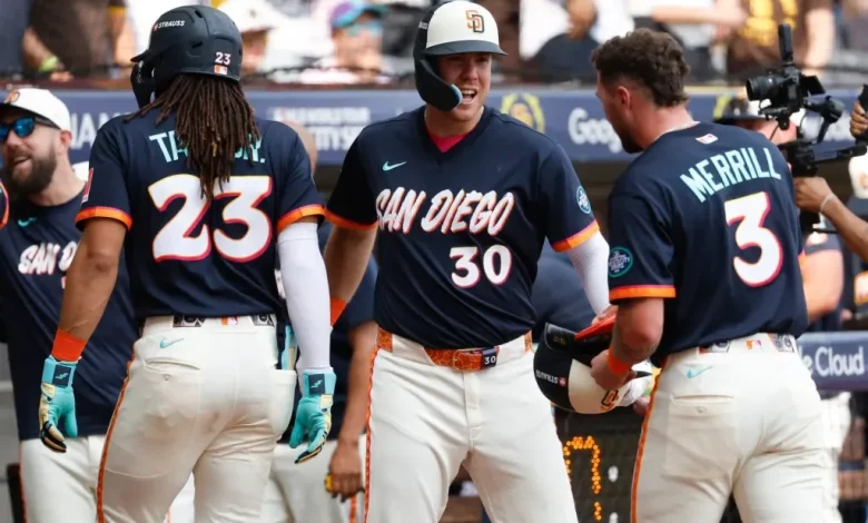 Gavin Sheets is the Padres’ connector