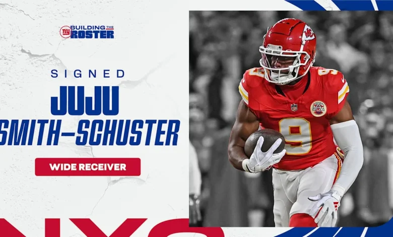 Giants sign WR JuJu Smith-Schuster; K Jason Sanders released