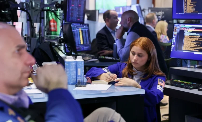 Global tech sell-off intensifies, led by SpaceX slide