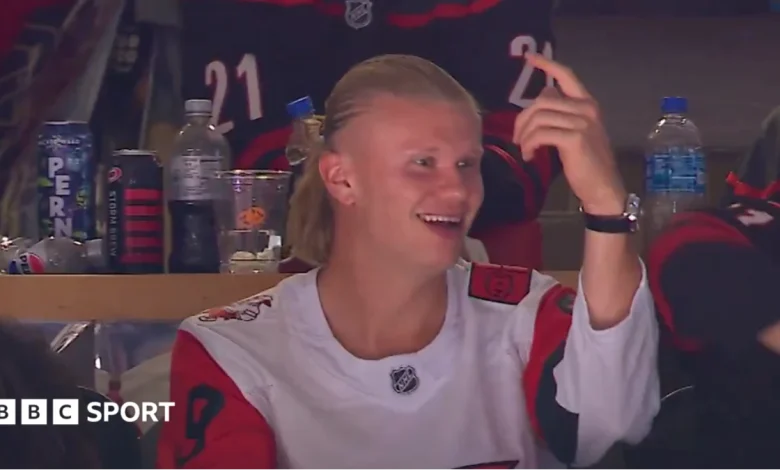 Haaland goes to ice hockey before World Cup debut