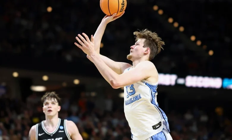 Hawks trade to 52, round out draft with 7-footer Veesaar